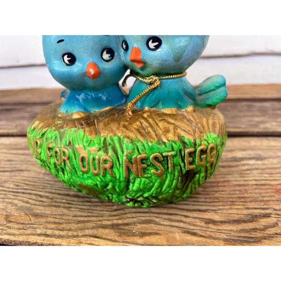 Vintage 1970s Enesco Bluebirds On Nest Savings Bank - Picture 8 of 9